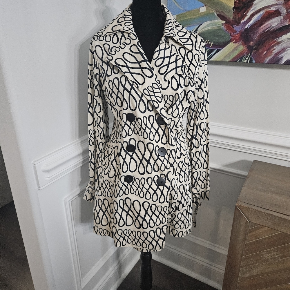 Vertigo Paris  Short Jacket dress trench coat Small Beige/ Navy Blue/ Blk Button